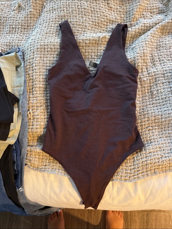 Vuori Tops - Vuori Plum V-Neck Bodysuit